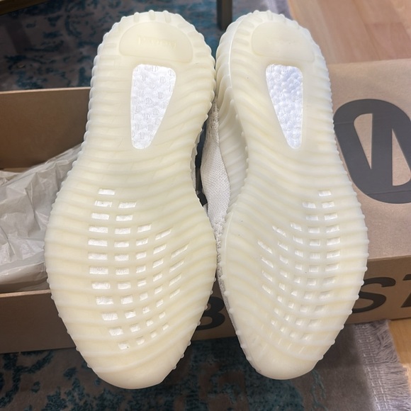 Adidas yeezy - Picture 6 of 7